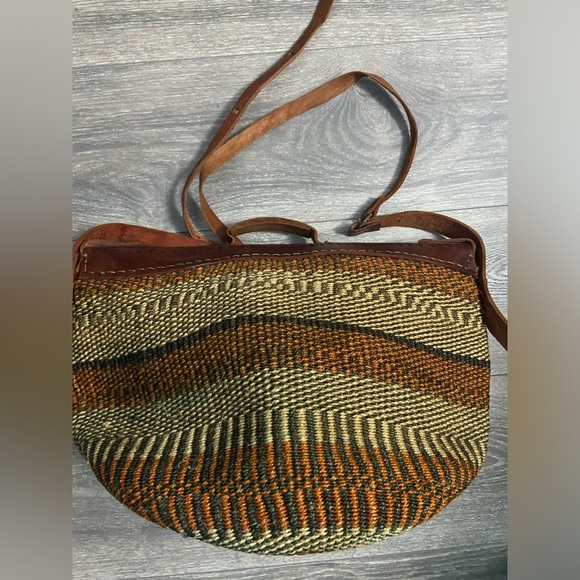 Rare Vintage Boho Leather Woven Jute Bucket Saddle Crossbody Top Handle Bag - Picture 8 of 16